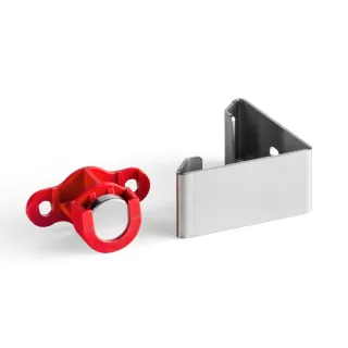 Fixation pour plinthe en fer galvanisé pour pieds ø 34 mm et réglage ø 80 mm. Plaquette magnétique avec fixation pour plinthe Scilm. 