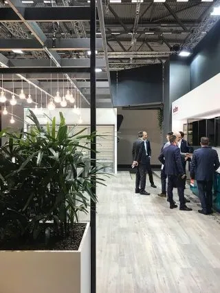 Interzum