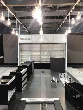 Interzum