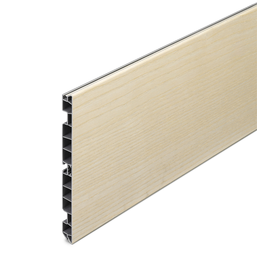 4600 - Aluminium coating or melamine coating Coated artificial resin plinth, with semi-concealed gasket. With protective film.
