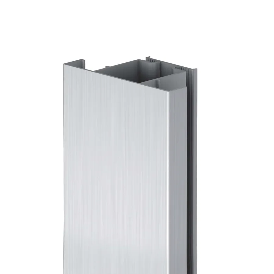 8026 - Vertikales Griffleistenprofil flaches Zwischenteil für Seitenteile Stärke 18 mm. 