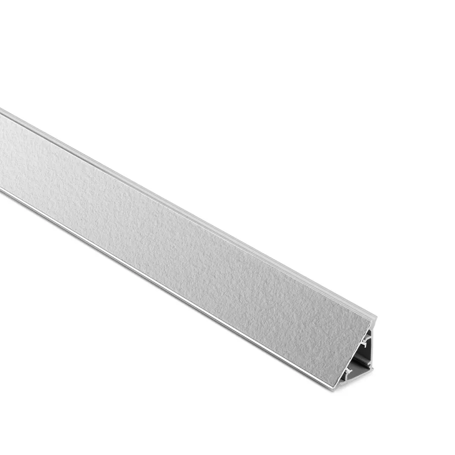 M3580 - Panelled aluminium backsplash. 