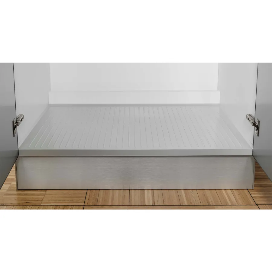 900  - Cabinet side panels, 18 mm thick.
Thermoplastic tray protector. 
Trimmable rear and max. depth 560 mm. 